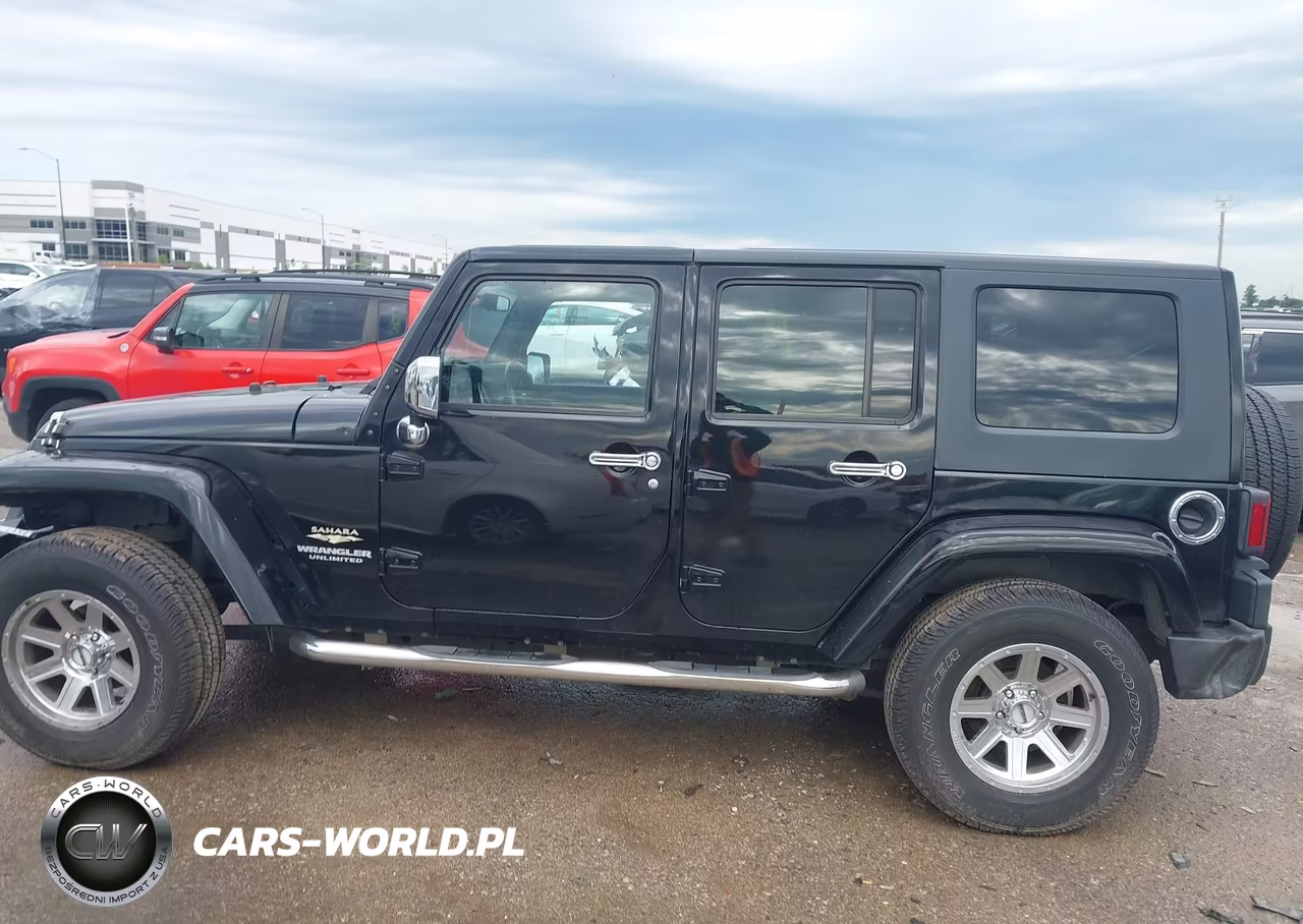 2007 Jeep Wrangler Unlimited Sahara VIN:1J4GA59167L178311 - 14