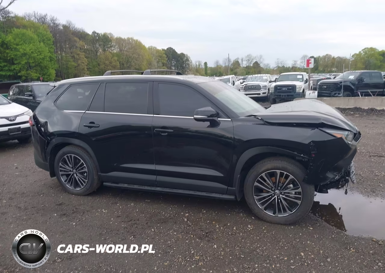 2026 Toyota Grand Highlander Hybrid Max Platinum VIN:5TDADAB50TS040720 - 13