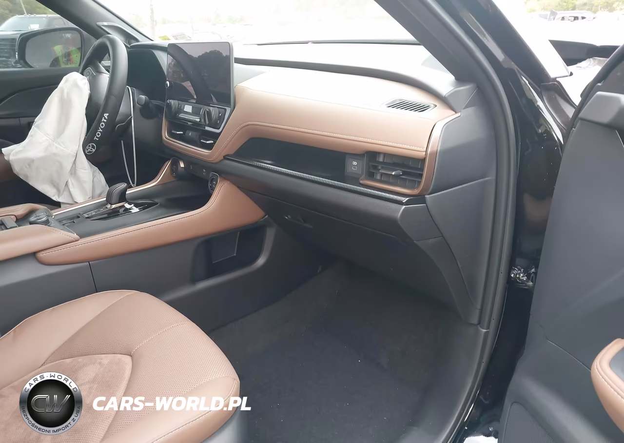 2026 Toyota Grand Highlander Hybrid Max Platinum VIN:5TDADAB50TS040720 - 5