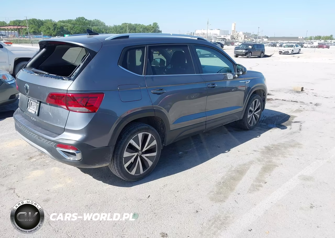 2022 Volkswagen Taos 1.5T Se VIN:3VVRX7B27NM017121 - 4