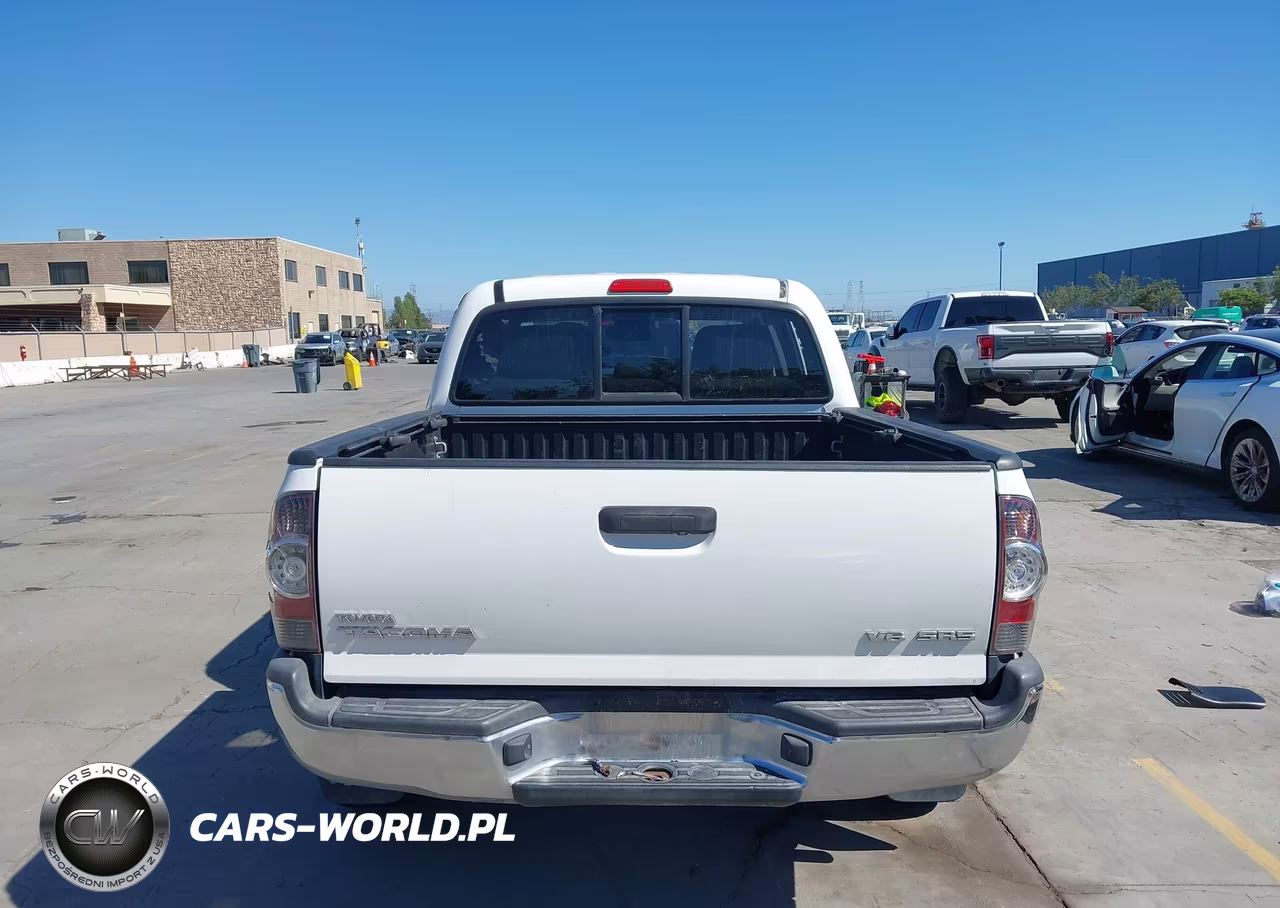 2013 Toyota Tacoma Base V6 VIN:3TMLU4EN6DM126069 - 17