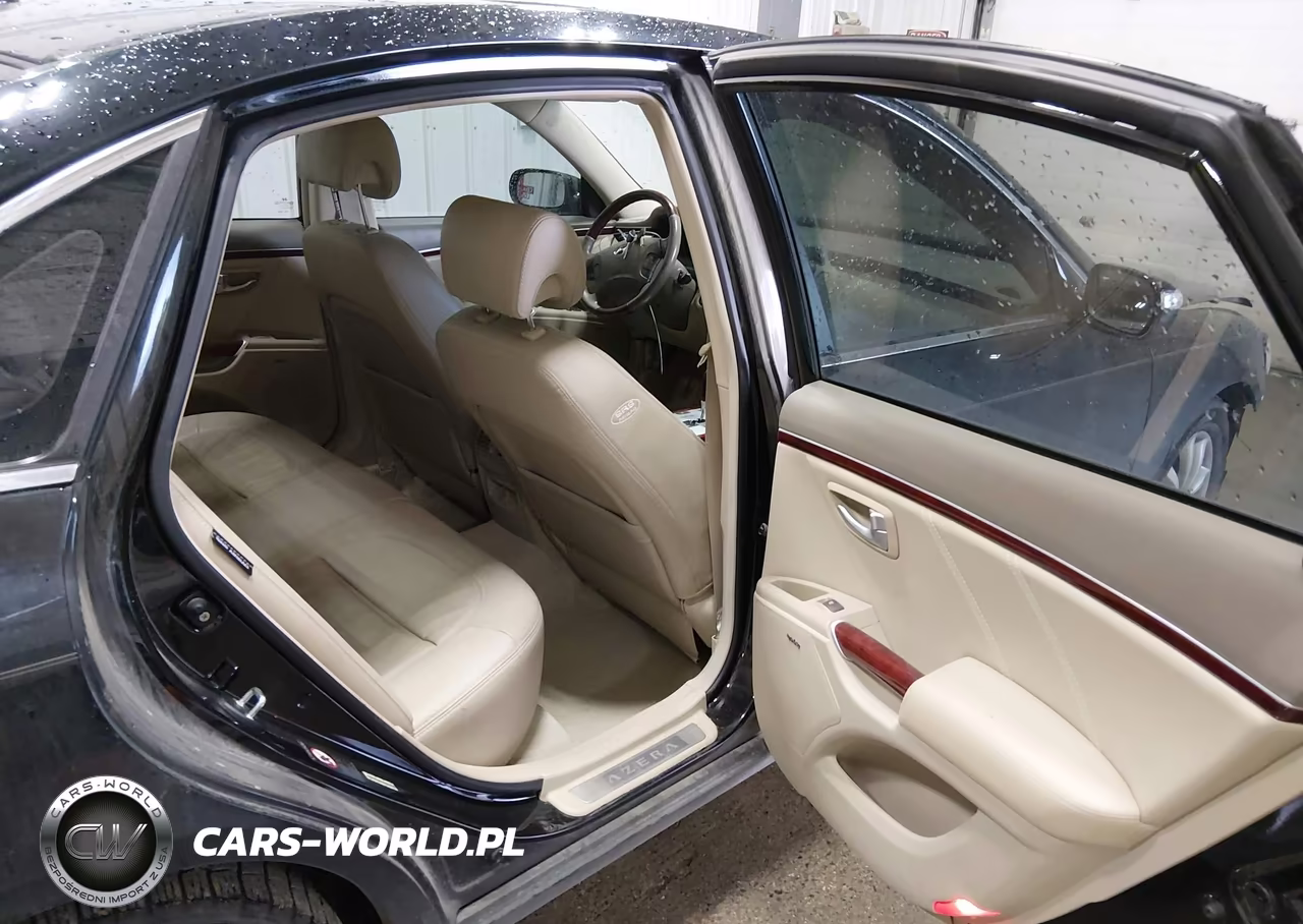 2008 Hyundai Azera Limited VIN:KMHFC46F28A267663 - 8