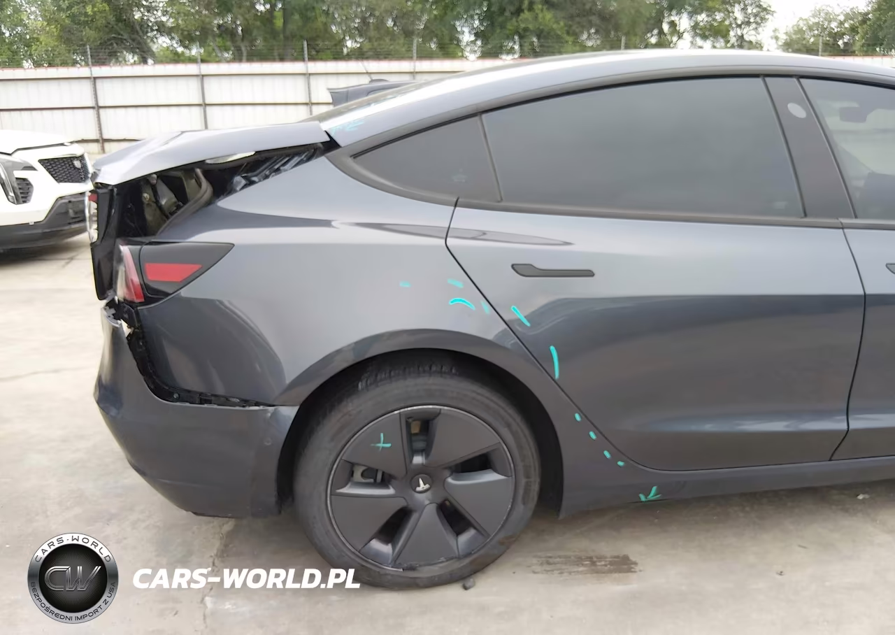 2022 Tesla Model 3 Long Range Dual Motor All-Wheel Drive VIN:5YJ3E1EB9NF253681 - 21