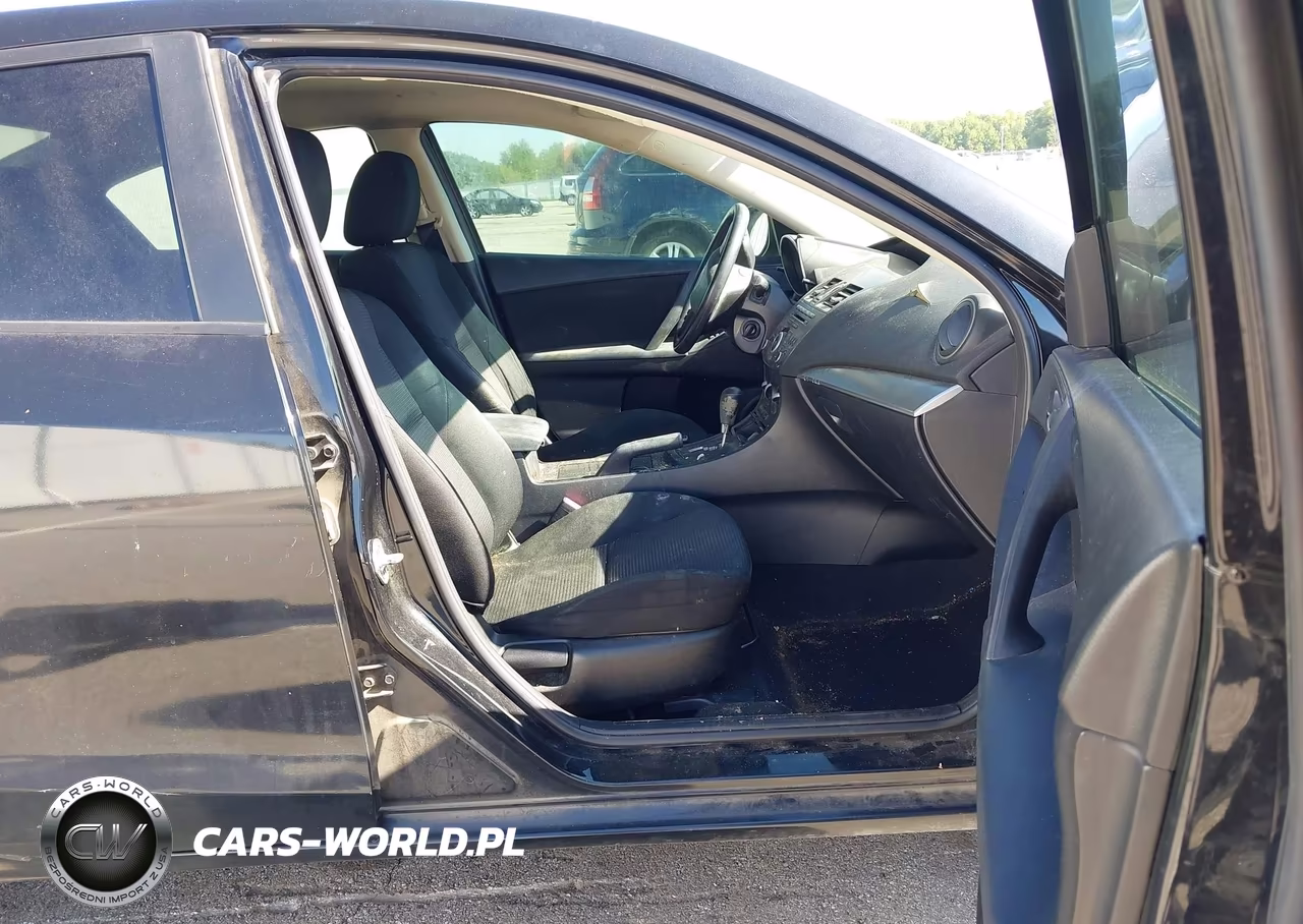 2012 Mazda Mazda3 I Sport VIN:JM1BL1UF1C1528486 - 5