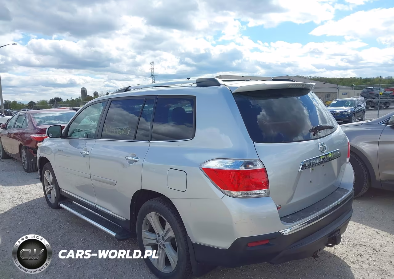 2013 Toyota Highlander Limited V6 VIN:5TDDK3EH8DS185610 - 3