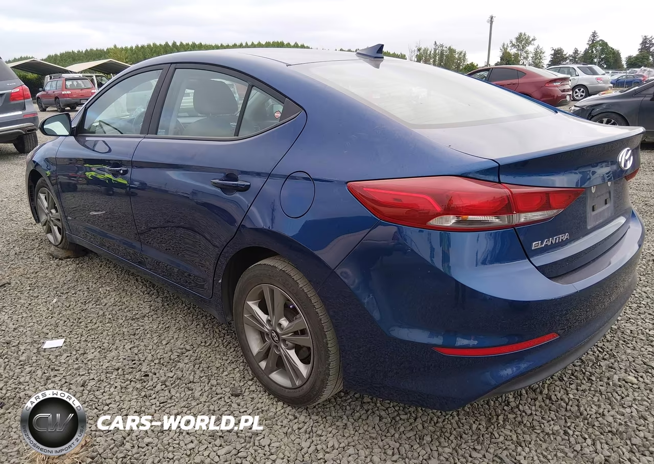 2018 Hyundai Elantra Value Edition VIN:5NPD84LFXJH393141 - 3