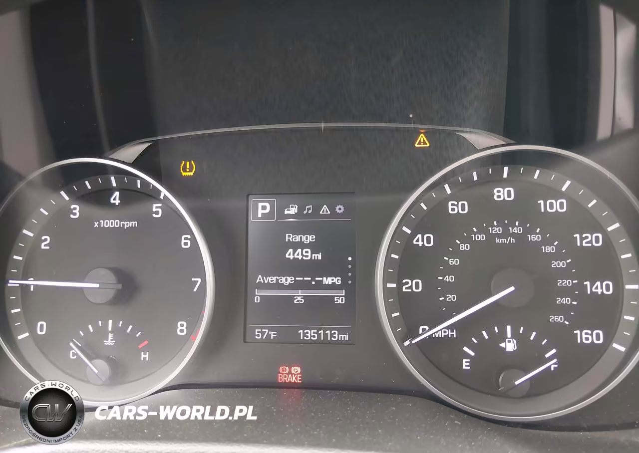 2018 Hyundai Elantra Value Edition VIN:5NPD84LFXJH393141 - 7