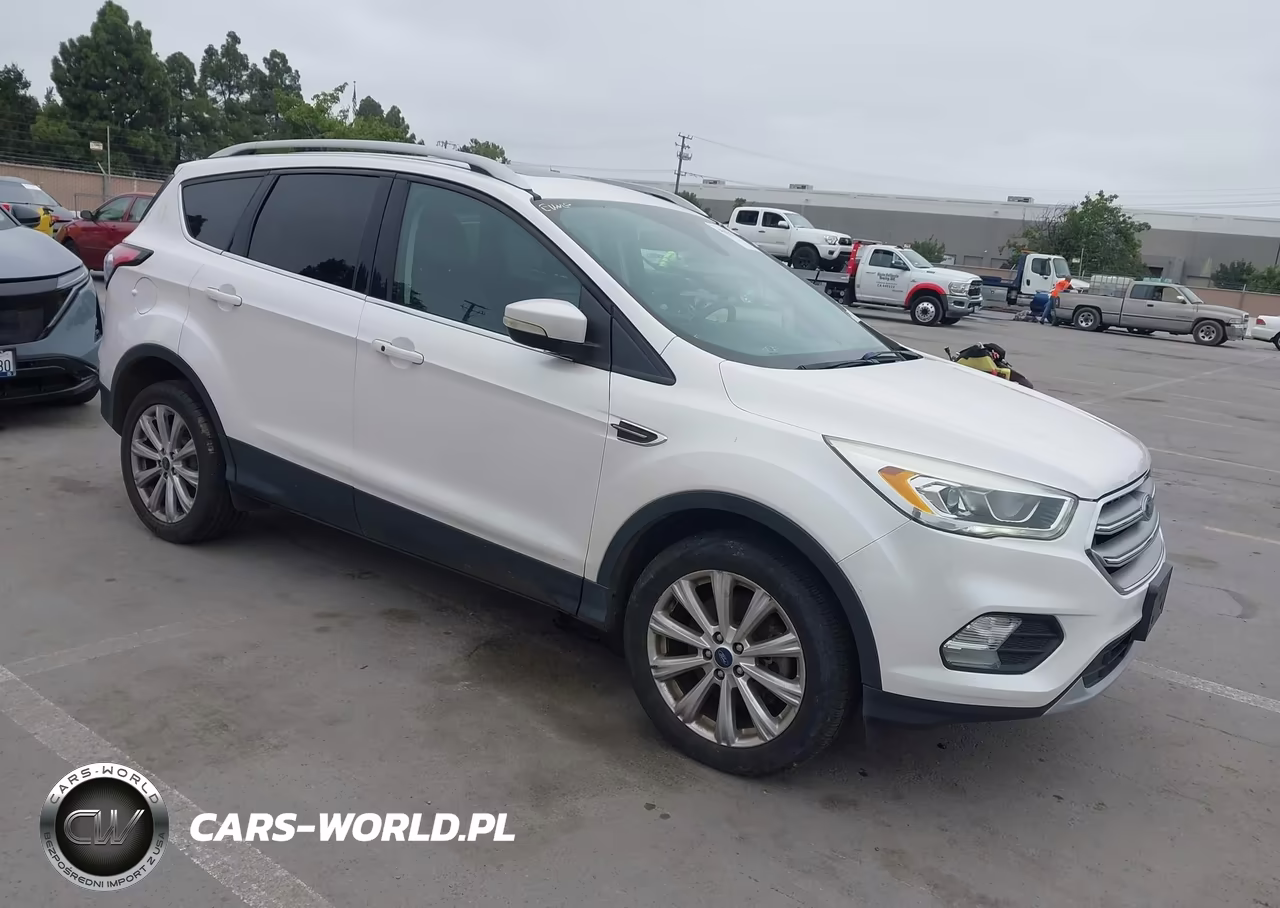 Główne zdjęcie 2017 Ford Escape Titanium