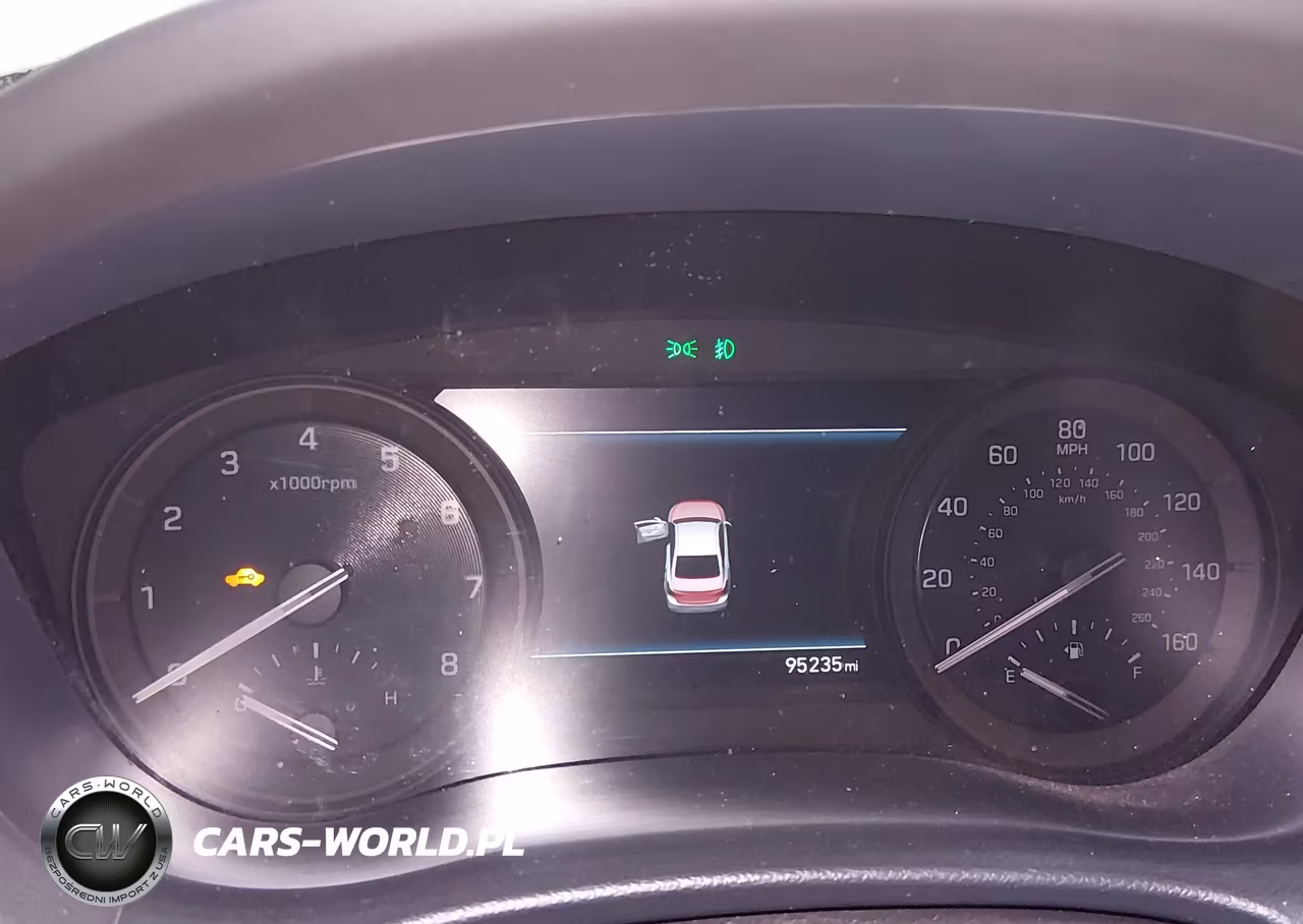 2018 Genesis G80 3.8 VIN:KMHGN4JE0JU239040 - 7