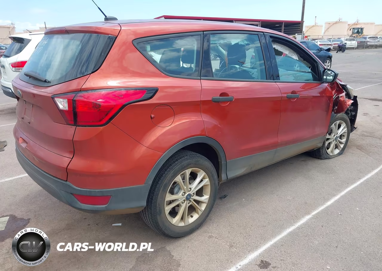 2019 Ford Escape S VIN:1FMCU0F75KUA42208 - 4