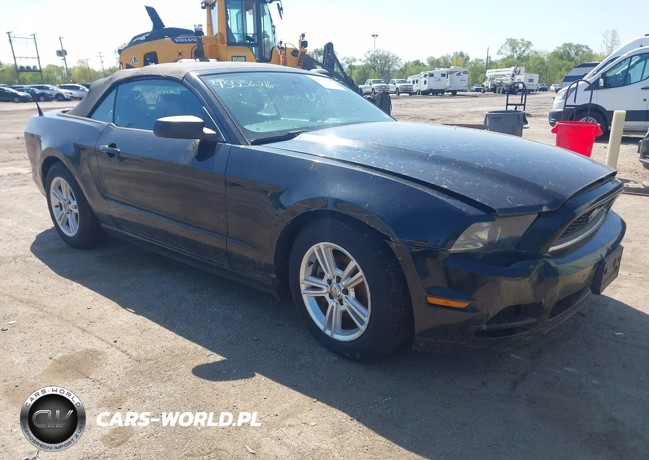 2013 Ford Mustang V6