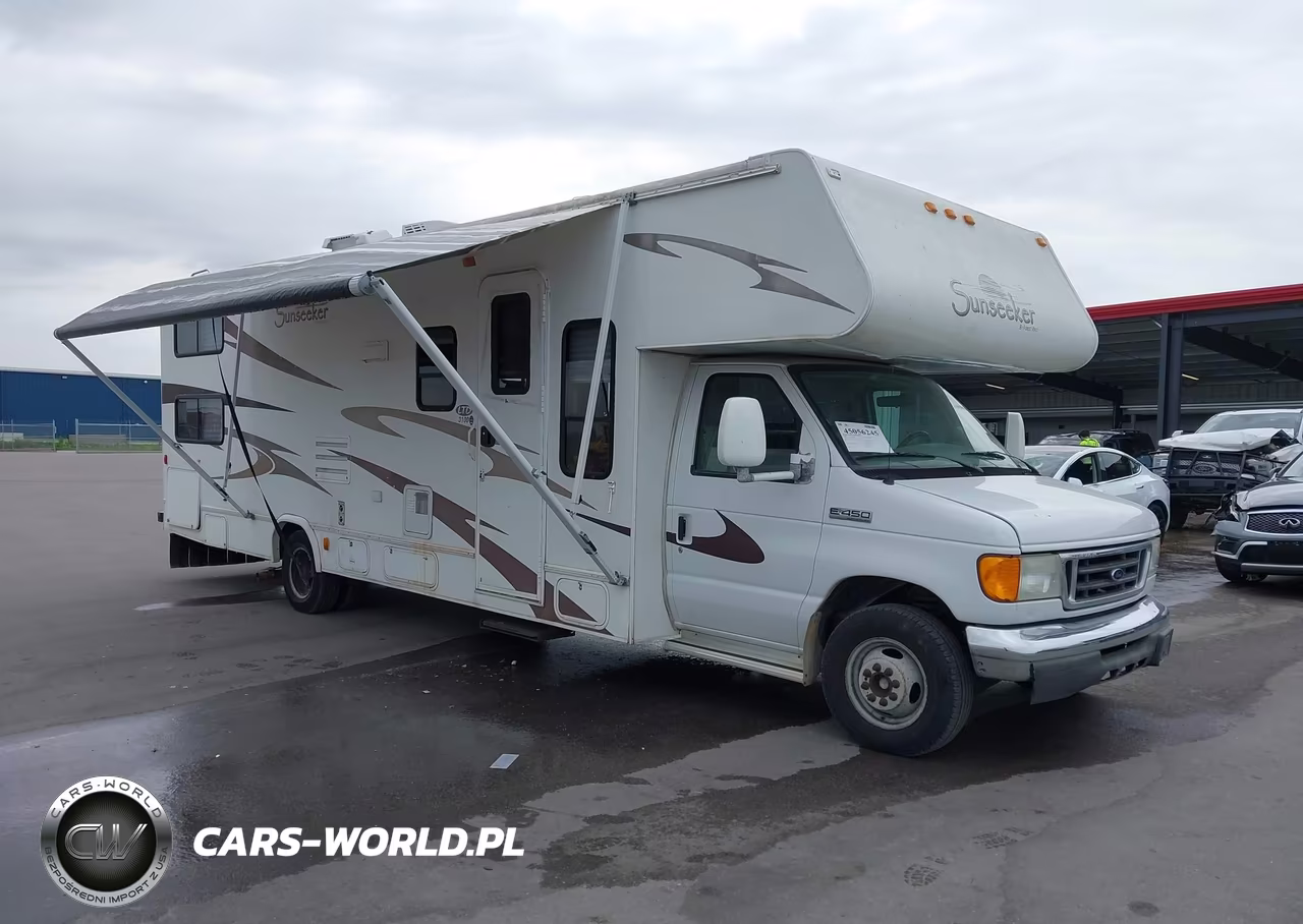 2007 Ford E-450 Cutaway