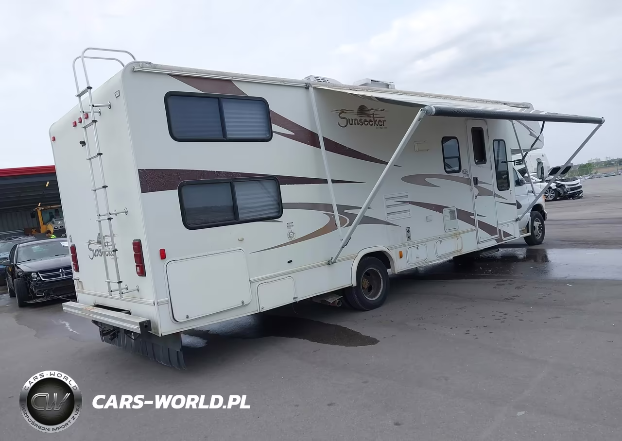 2007 Ford E-450 Cutaway VIN:1FDXE45S57DA82548 - 4