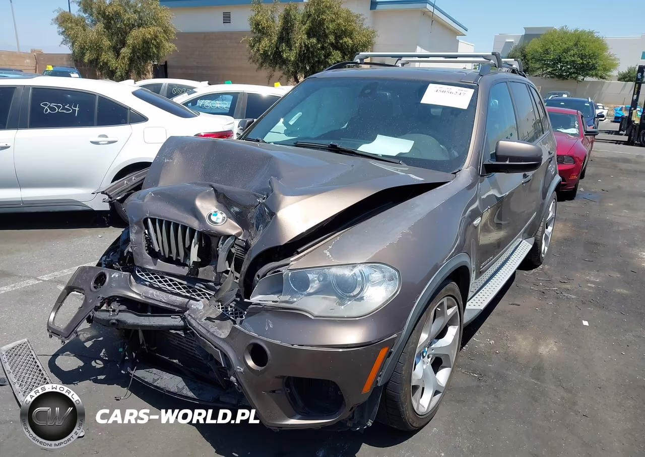 2013 BMW X5 xDrive35D VIN:5UXZW0C57D0B93445 - 14