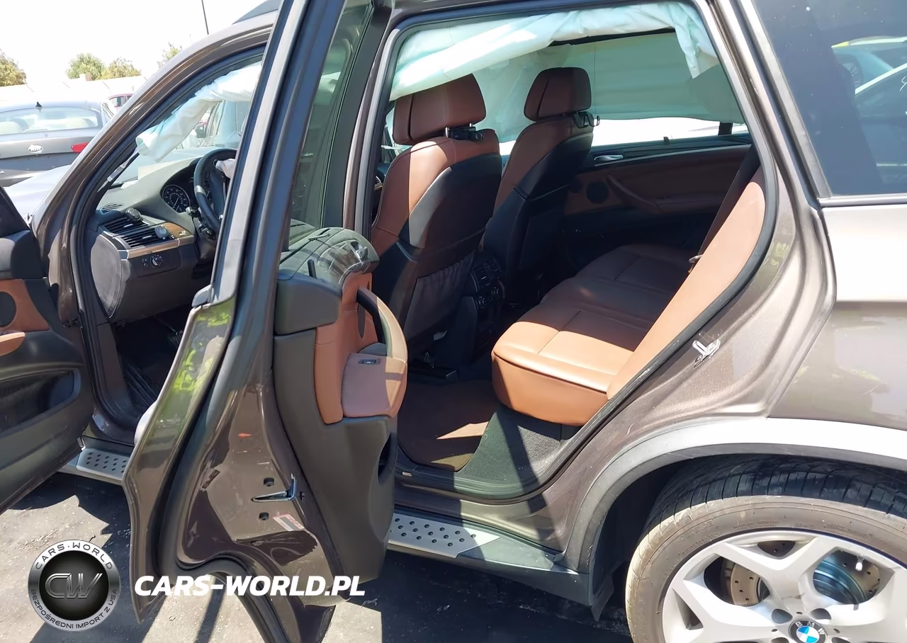 2013 BMW X5 xDrive35D VIN:5UXZW0C57D0B93445 - 8