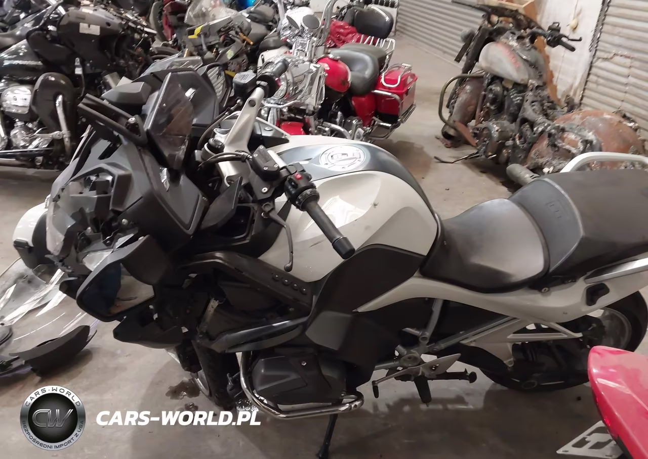 2022 BMW R 1250 Rt VIN:WB10L0308N6F32491 - 13