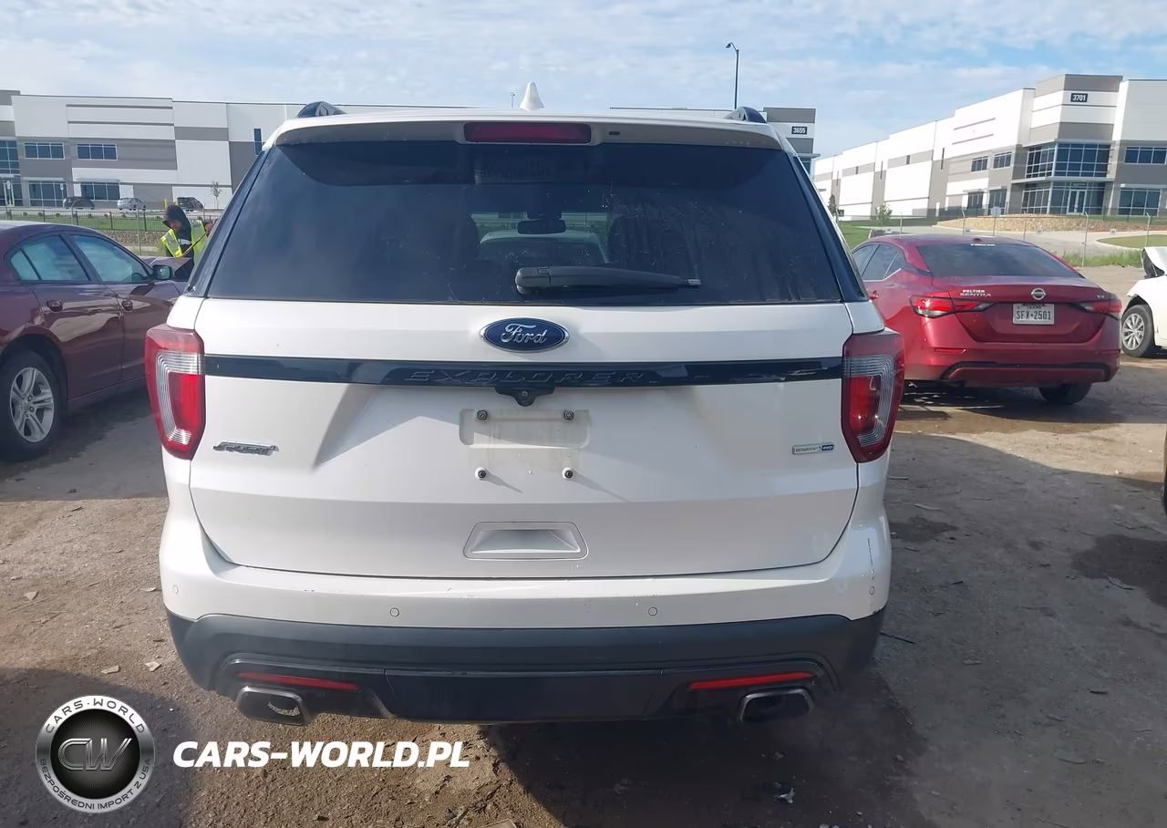 2016 Ford Explorer Sport VIN:1FM5K8GT9GGD27587 - 16