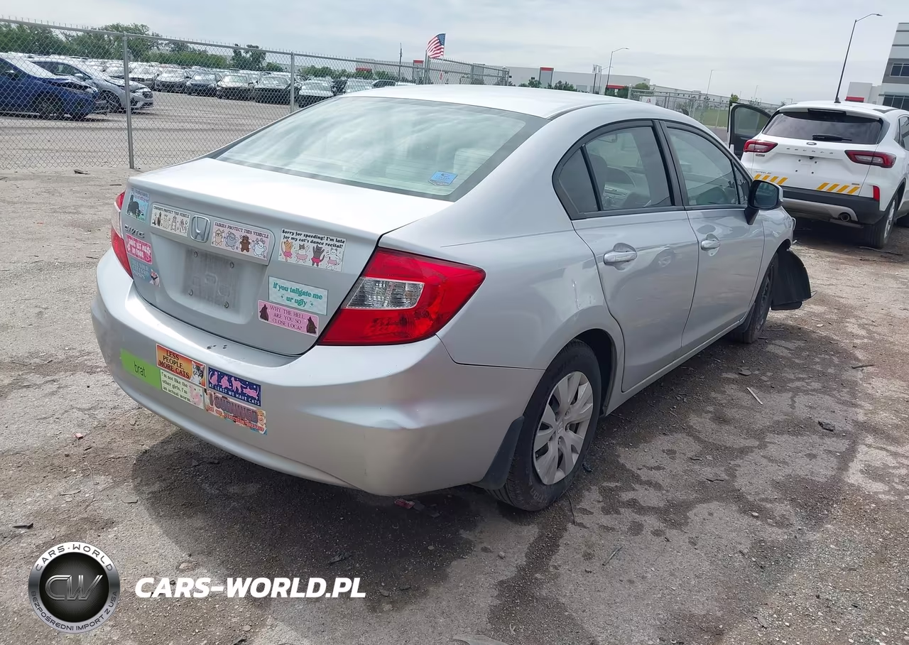 2012 Honda Civic Lx VIN:2HGFB2F52CH563281 - 4