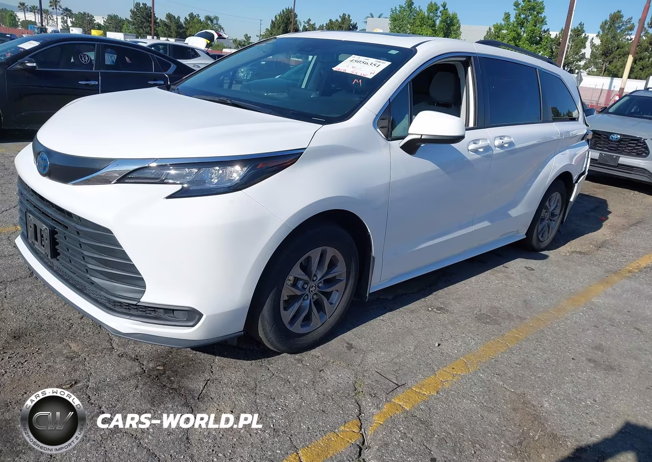 2022 Toyota Sienna Le VIN:5TDBSKFC0NS058968 - 2
