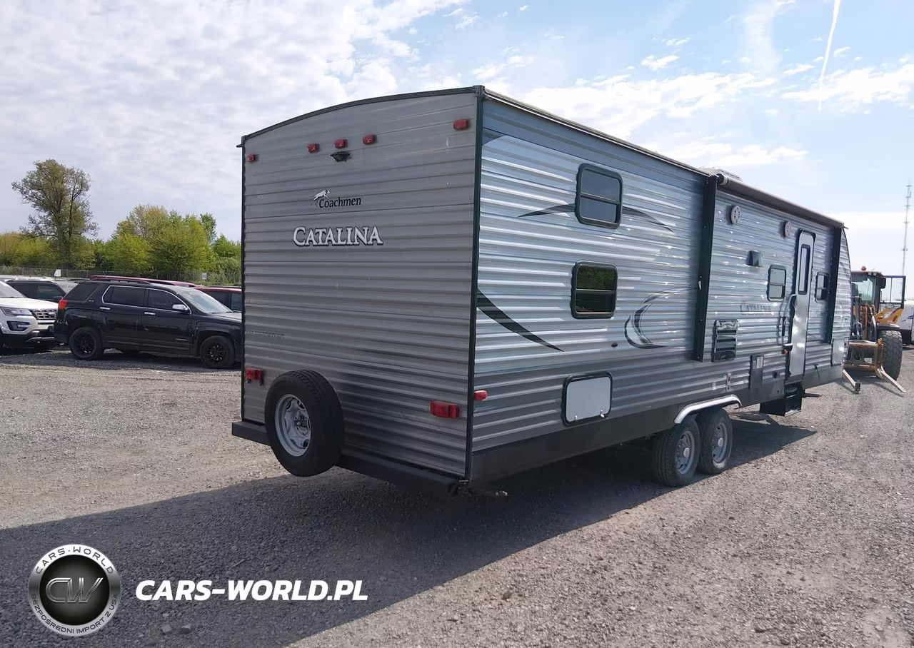 2017 Coachmen Catalina VIN:5ZT2CAUB0HU027848 - 4