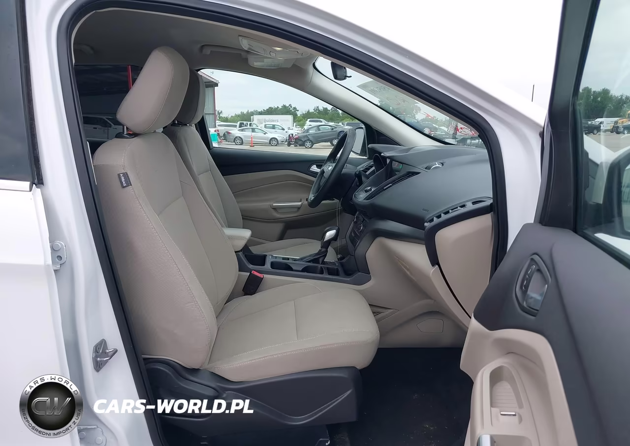 2019 Ford Escape Se VIN:1FMCU9GD7KUA81438 - 5