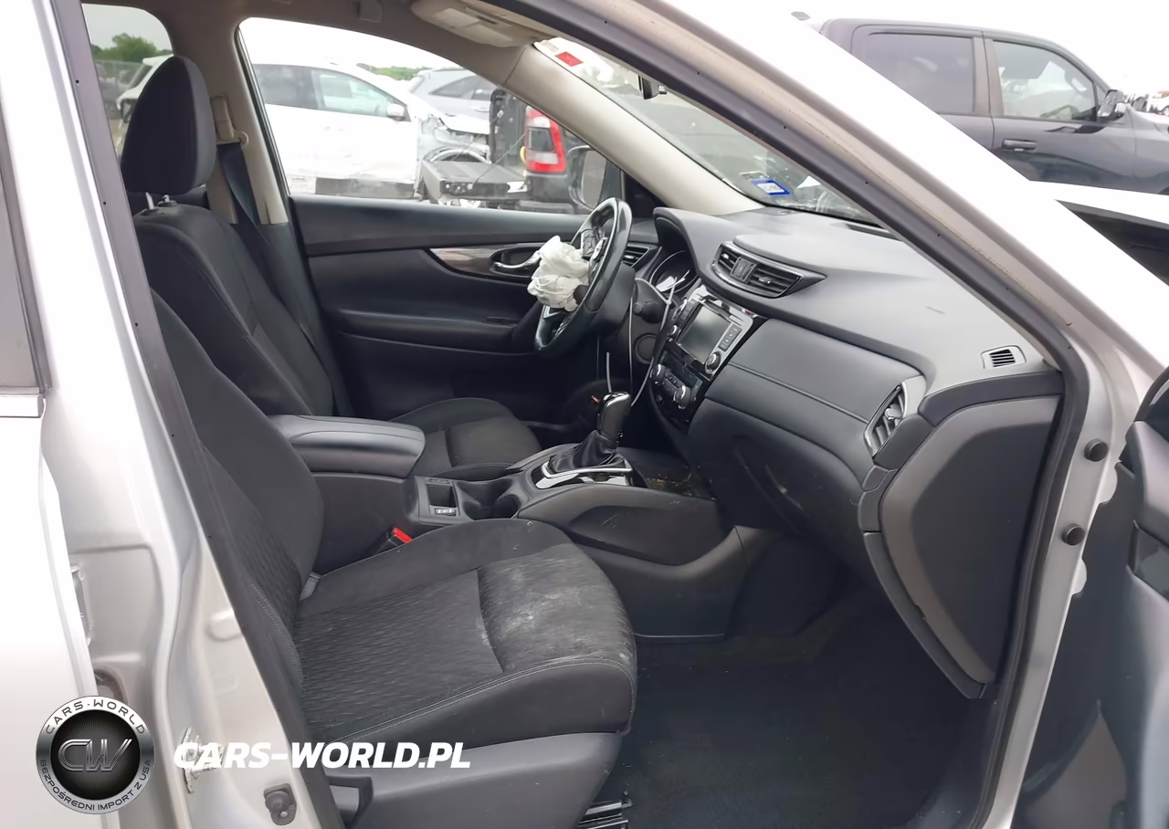 2018 Nissan Rogue Sv VIN:KNMAT2MTXJP546003 - 5