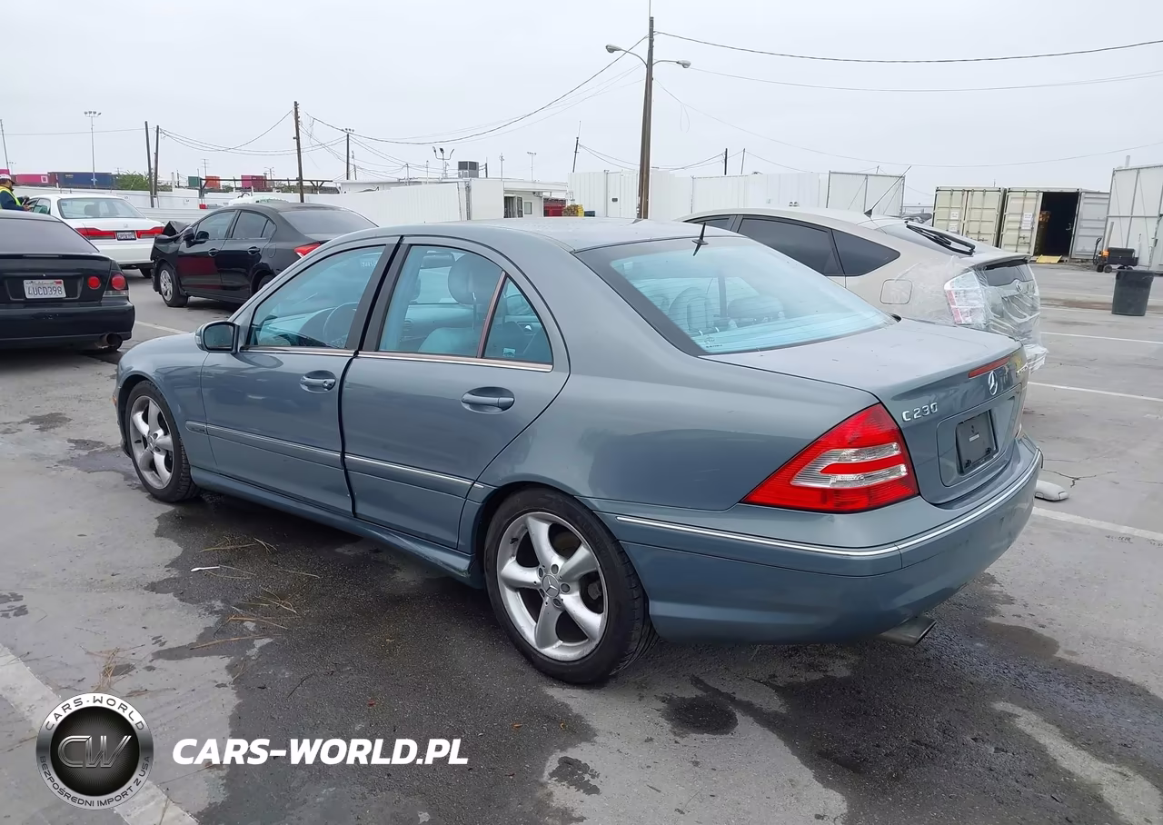 2005 Mercedes-Benz C 230 Kompressor Sport VIN:WDBRF40J85F651515 - 3