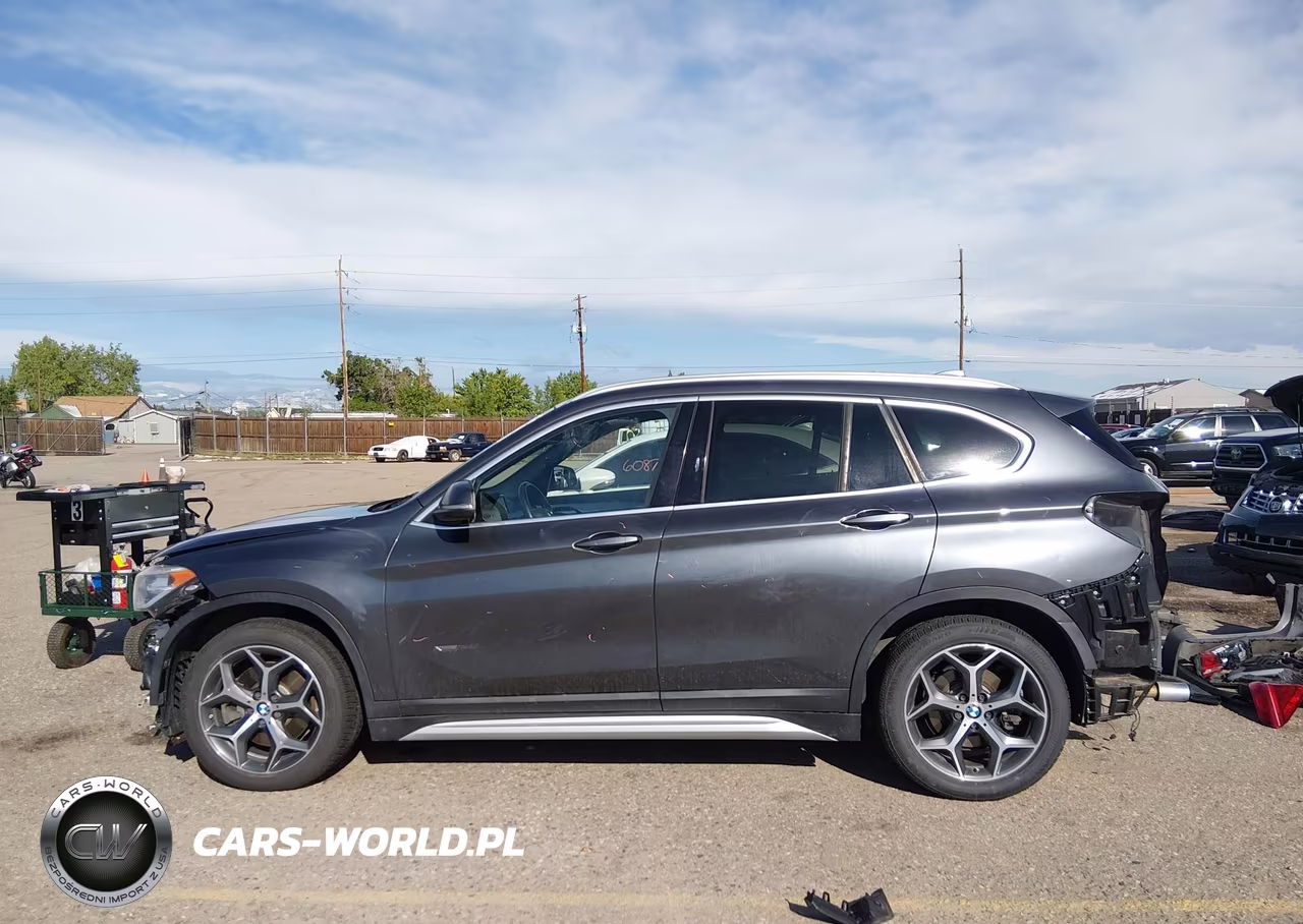 2017 BMW X1 xDrive28I VIN:WBXHT3C35H5F73045 - 15