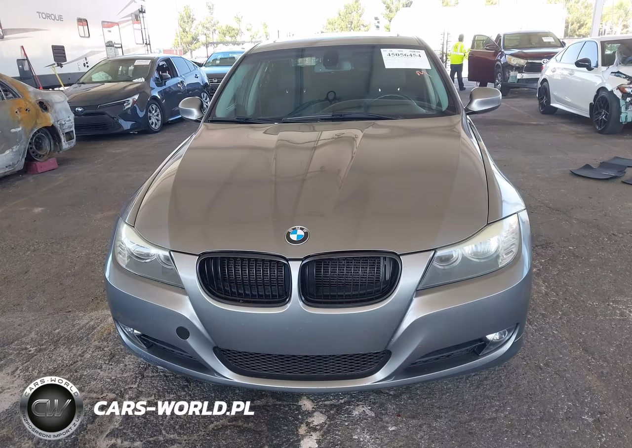 2011 BMW 328I VIN:WBAPH5C57BA443834 - 12