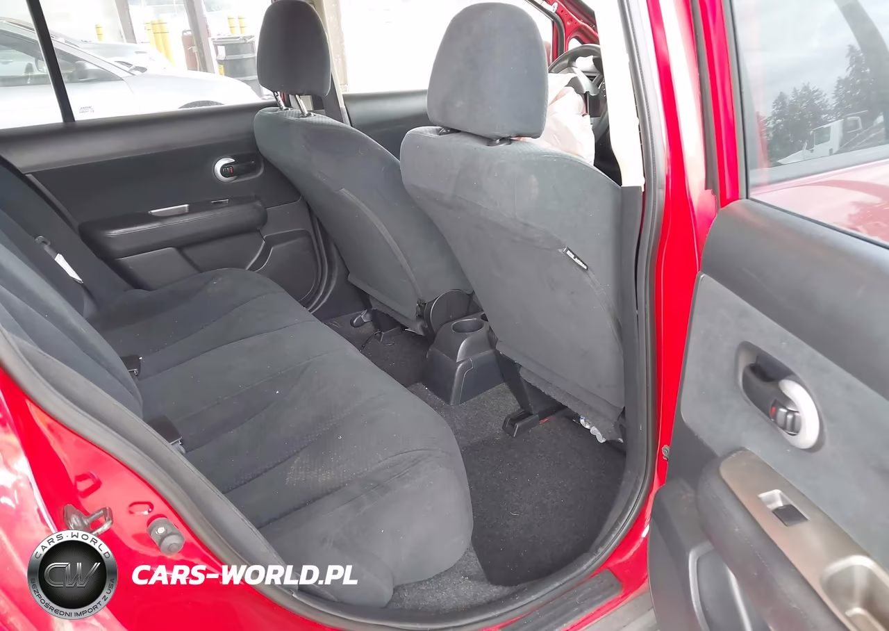 2010 Nissan Versa 1.8S VIN:3N1BC1CP3AL375502 - 8
