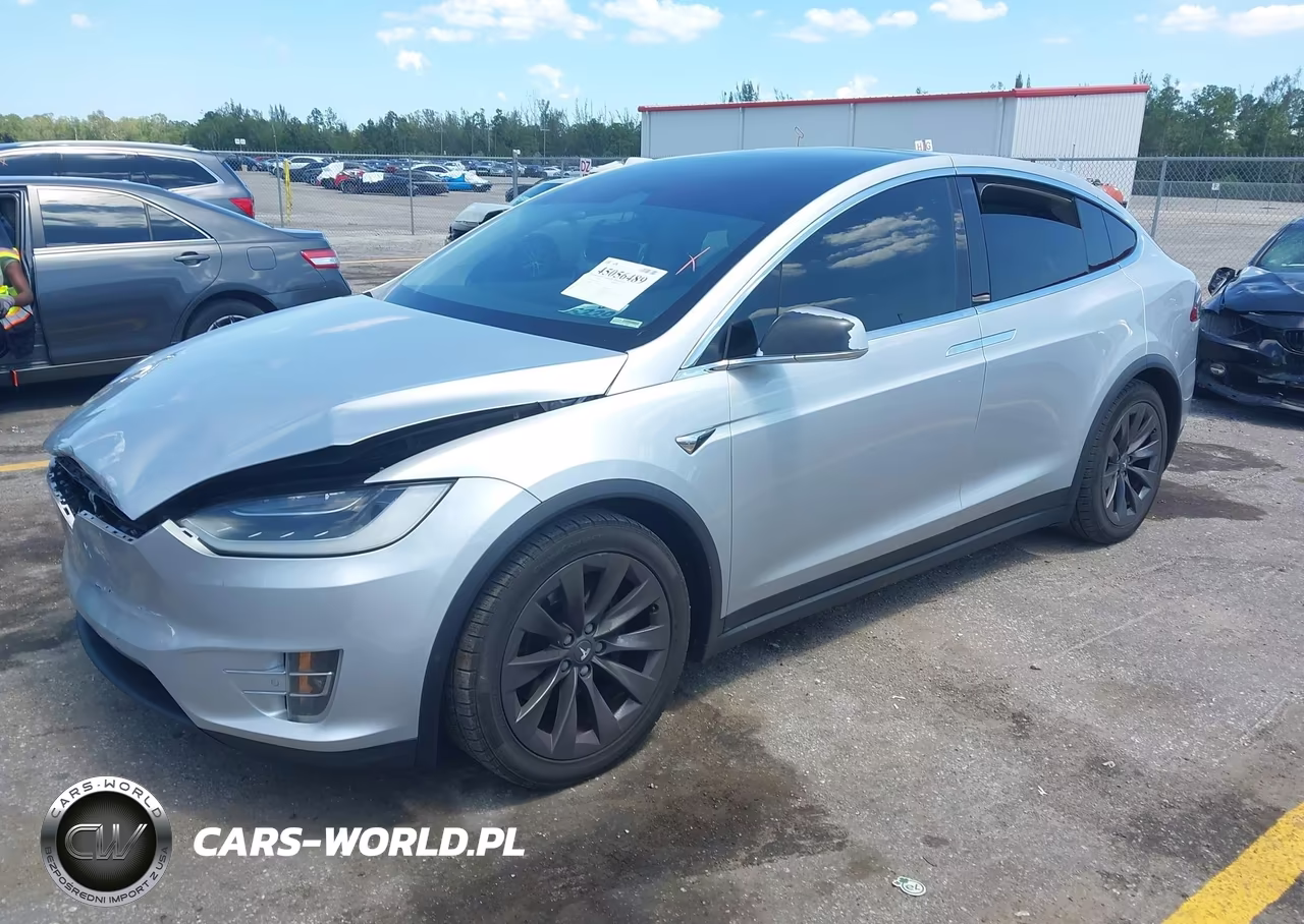 2018 Tesla Model X 100D-75D-P100D VIN:5YJXCAE25JF111832 - 2