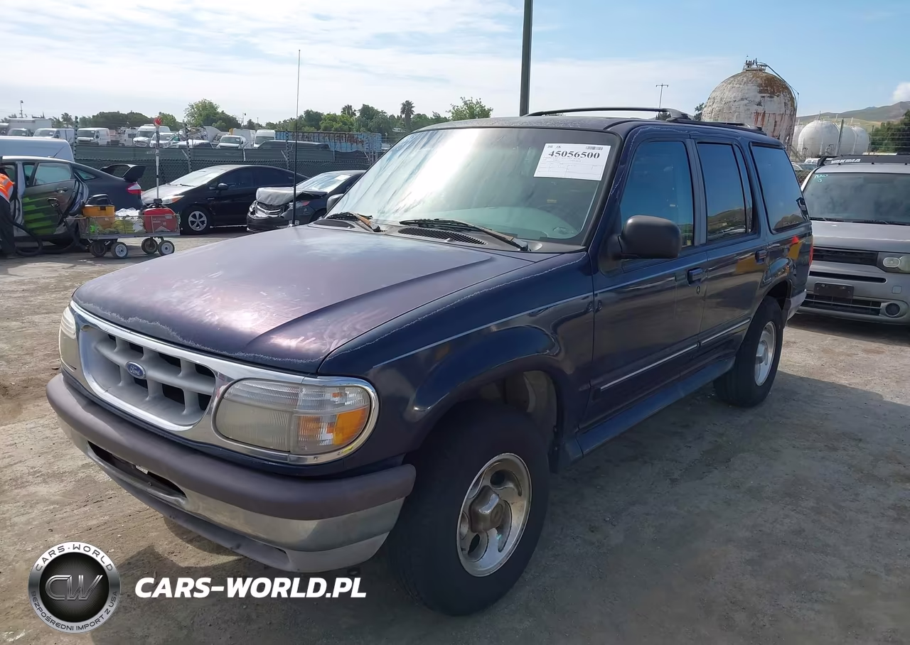 1996 Ford Explorer VIN:1FMDU34X5TUA47807 - 2