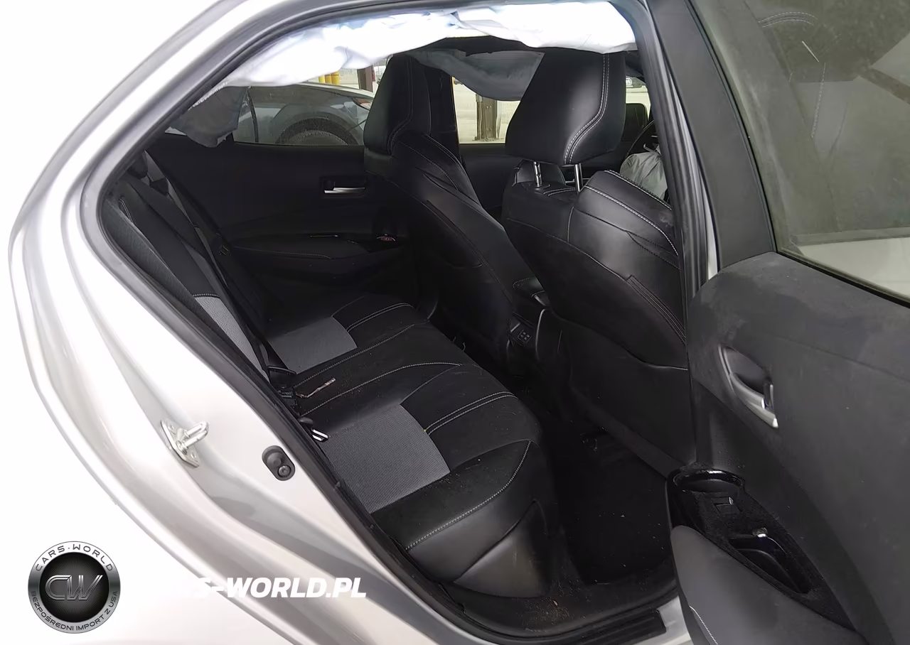 2023 Toyota Corolla Xse VIN:JTNC4MBE0P3194776 - 8