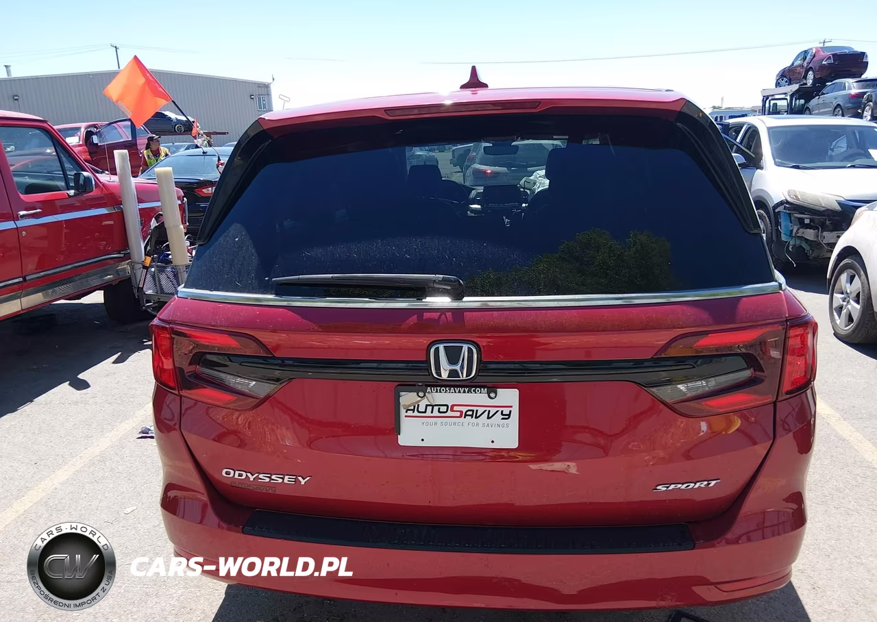 2023 Honda Odyssey Sport VIN:5FNRL6H70PB014642 - 16