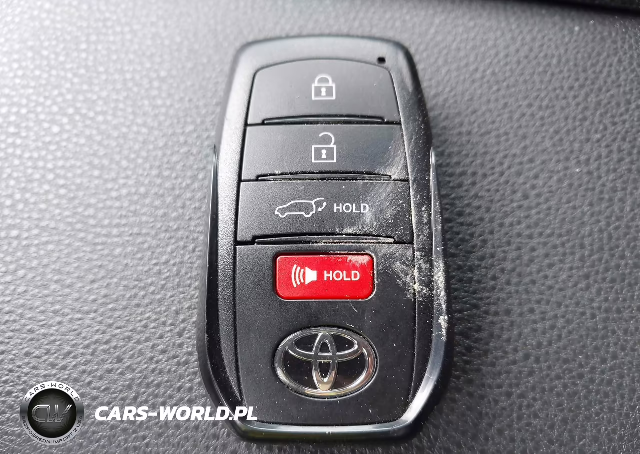 2026 Toyota Grand Highlander Hybrid Limited VIN:5TDACAB50TS070285 - 11