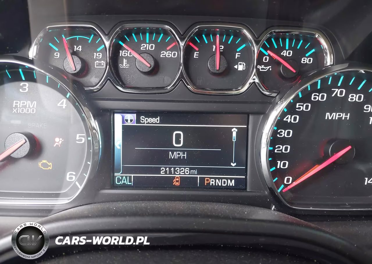 2016 Chevrolet Tahoe Ls VIN:1GNSCAKC1GR391282 - 16