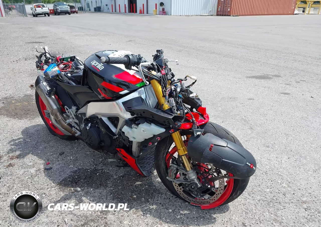 2021 Aprilia Tuono V4 1100 Factory – zdjęcie 1 z 14