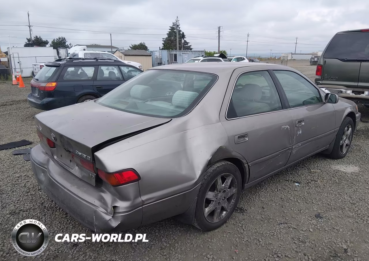 1998 Toyota Camry Le V6 VIN:4T1BF22K7WU046195 - 4