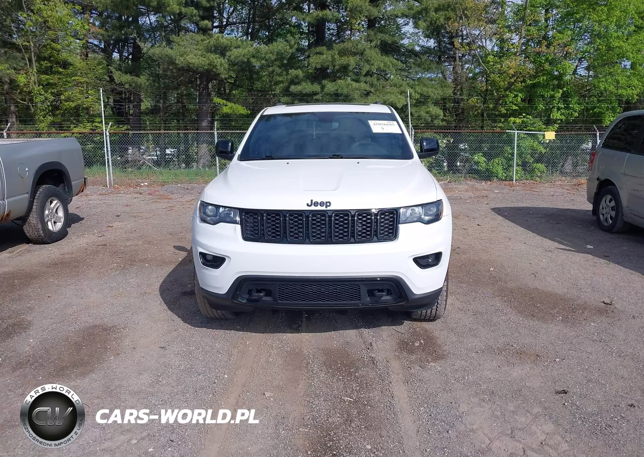 2019 Jeep Grand Cherokee Upland 4X4 VIN:1C4RJFAG8KC775392 - 12
