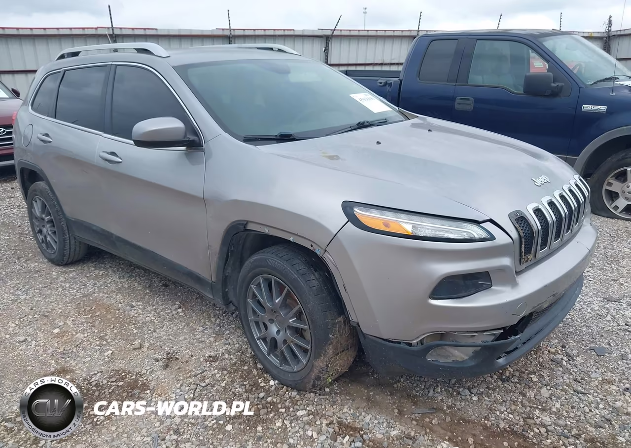 Główne zdjęcie 2015 Jeep Cherokee Latitude