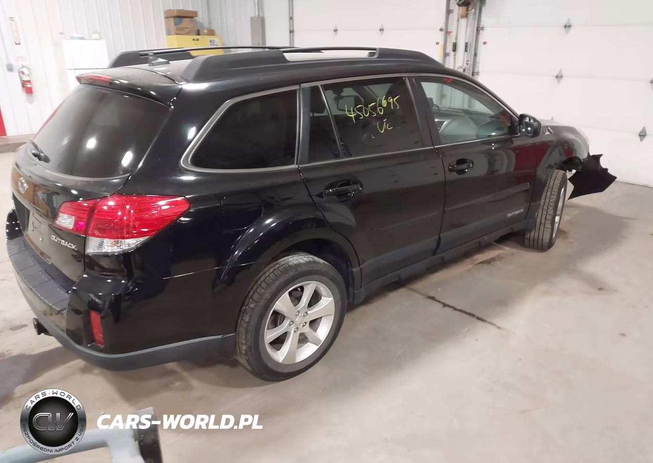 2013 Subaru Outback 2.5I Limited VIN:4S4BRCKC3D3282447 - 4