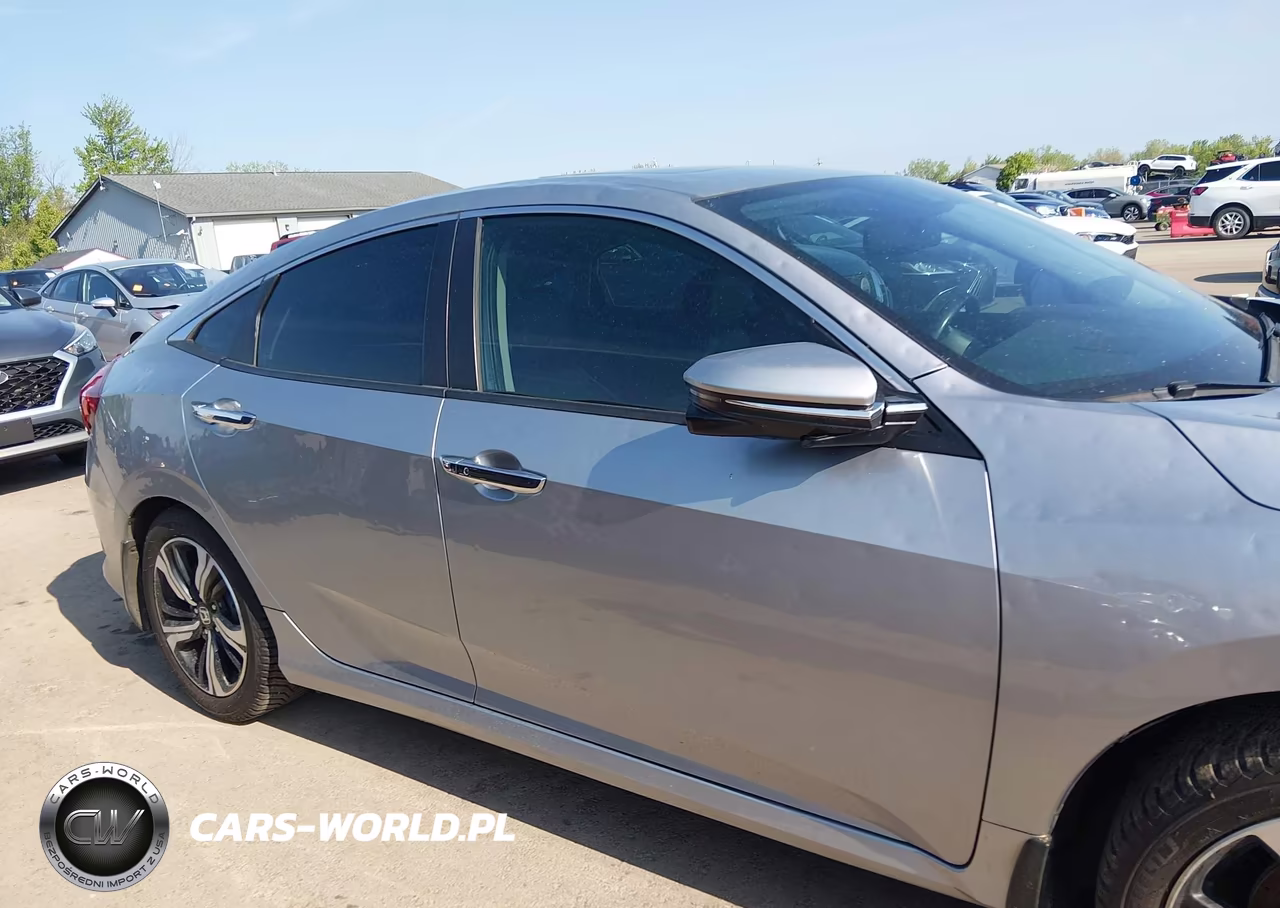 2016 Honda Civic Touring VIN:19XFC1F96GE001586 - 14