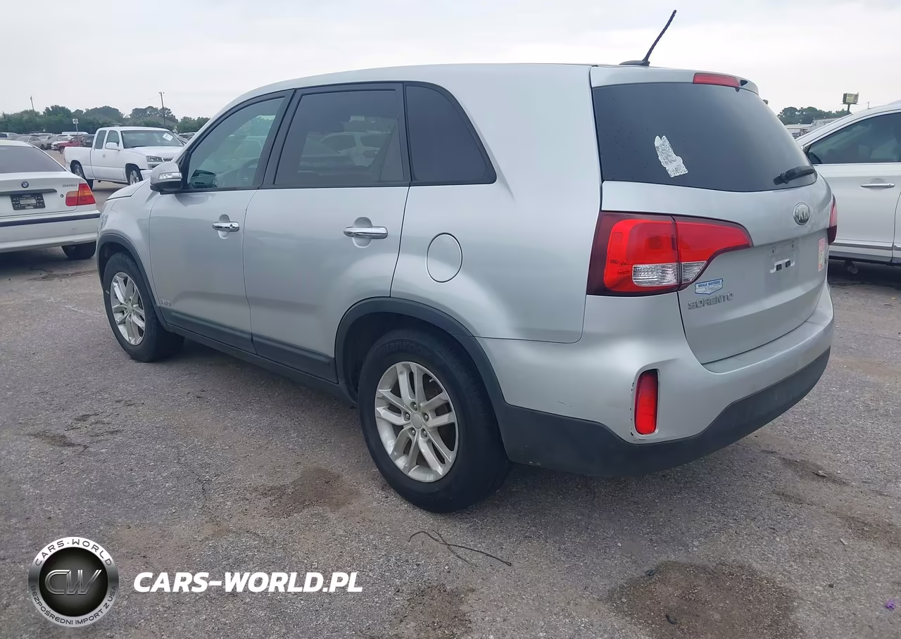 2014 Kia Sorento Lx VIN:5XYKTCA62EG429324 - 3