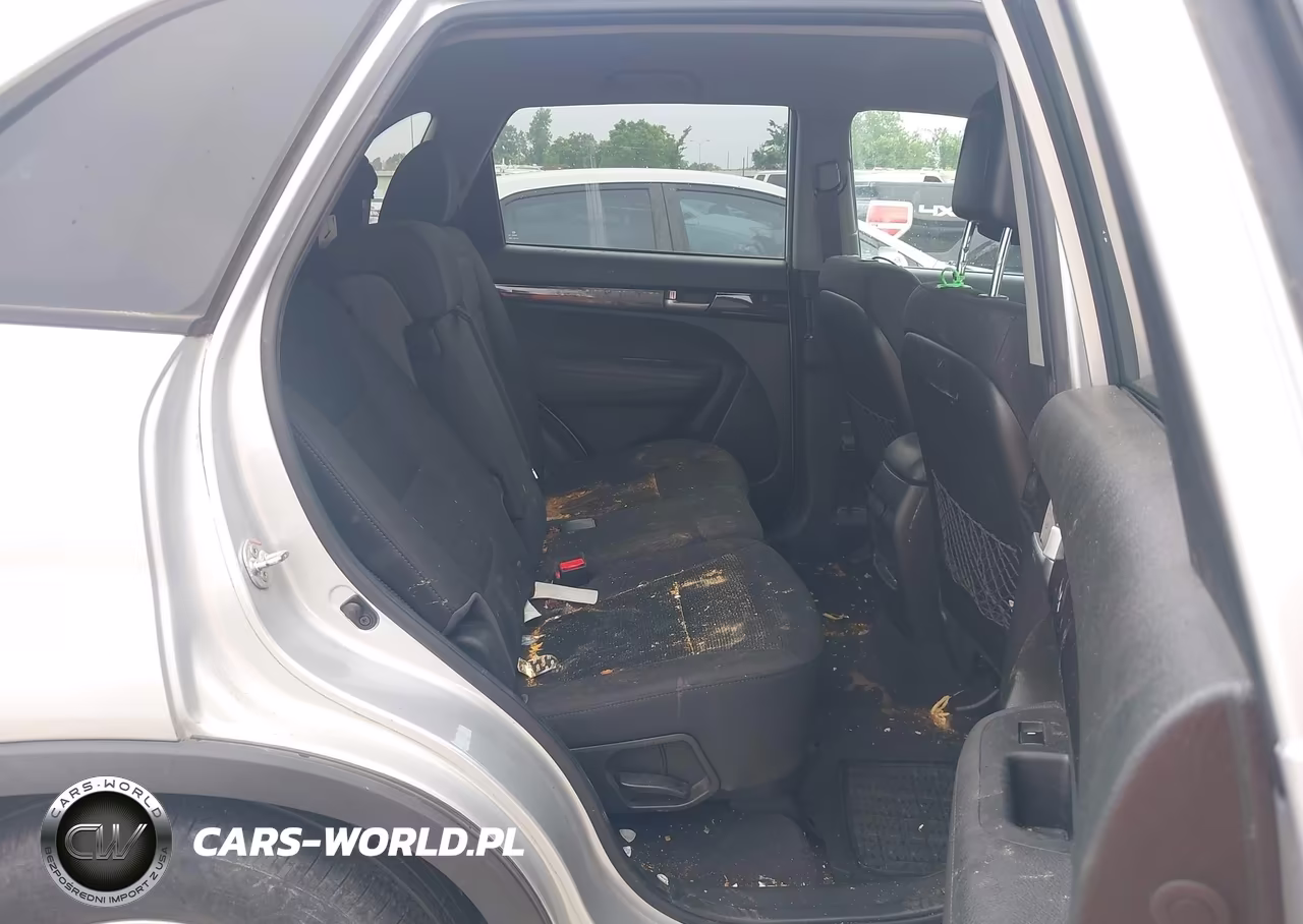 2014 Kia Sorento Lx VIN:5XYKTCA62EG429324 - 8