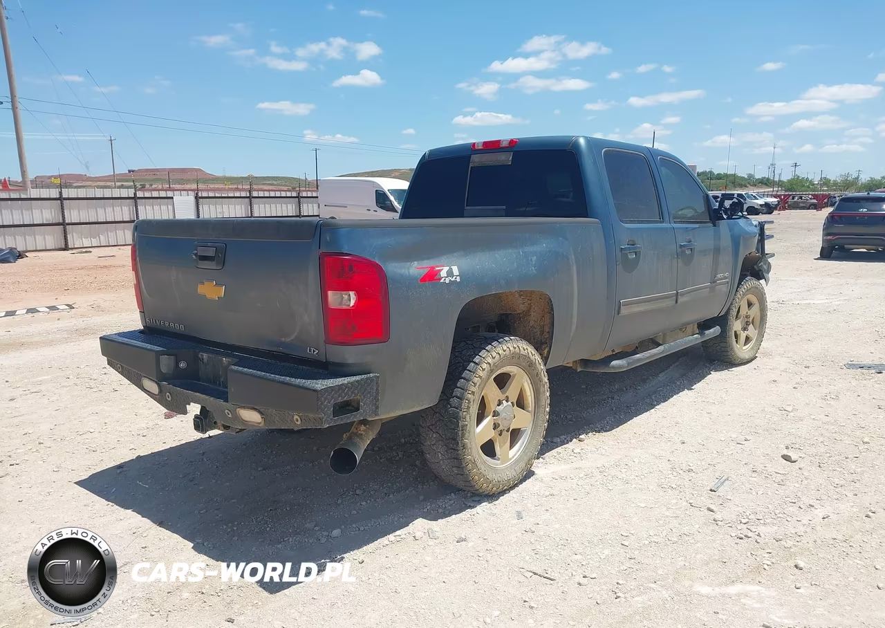 2014 Chevrolet Silverado 2500Hd Ltz VIN:1GC1KYE84EF172872 - 4