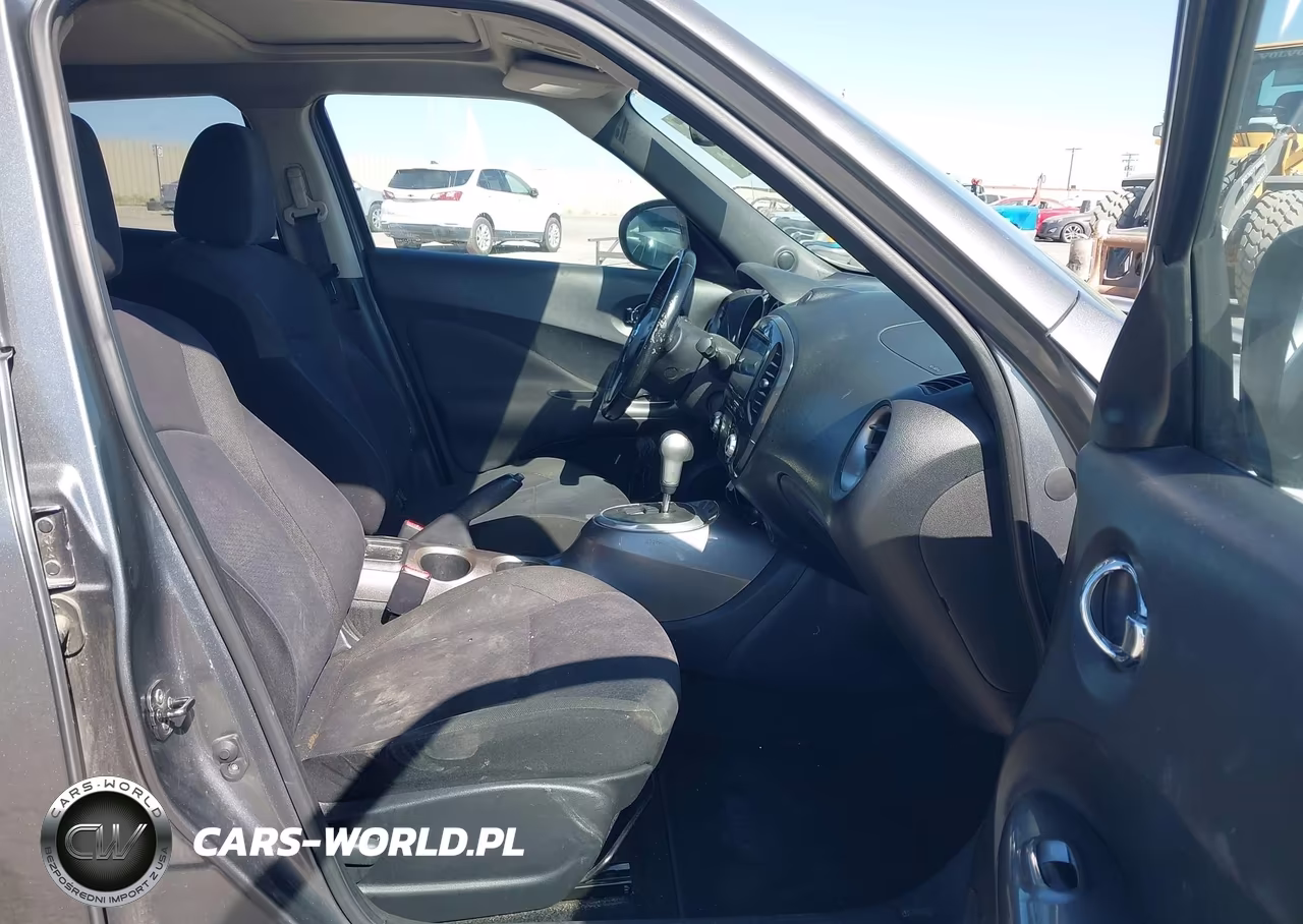 2012 Nissan Juke Sv VIN:JN8AF5MRXCT114037 - 5