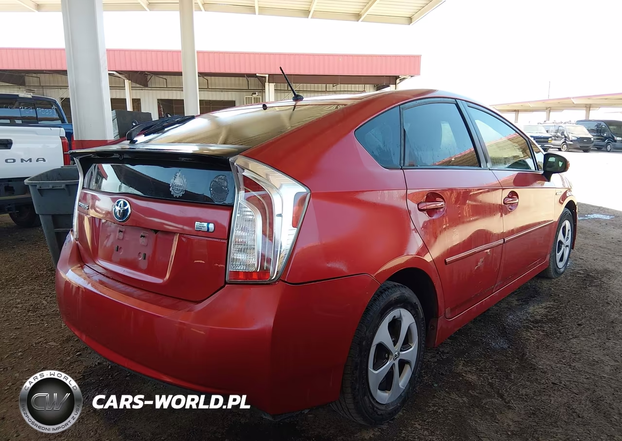 2012 Toyota Prius Two VIN:JTDKN3DU2C5463113 - 4