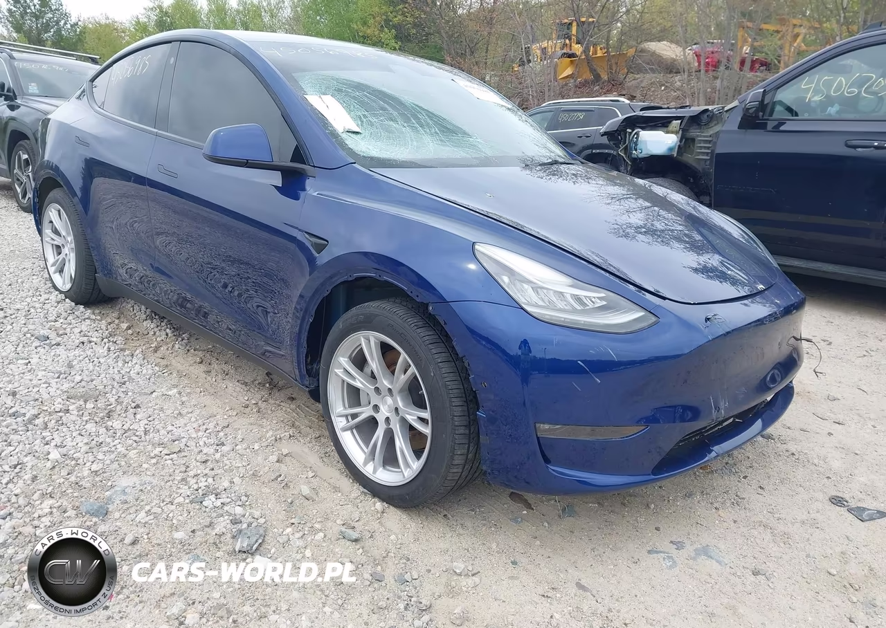 2021 Tesla Model Y Long Range Dual Motor All-Wheel Drive