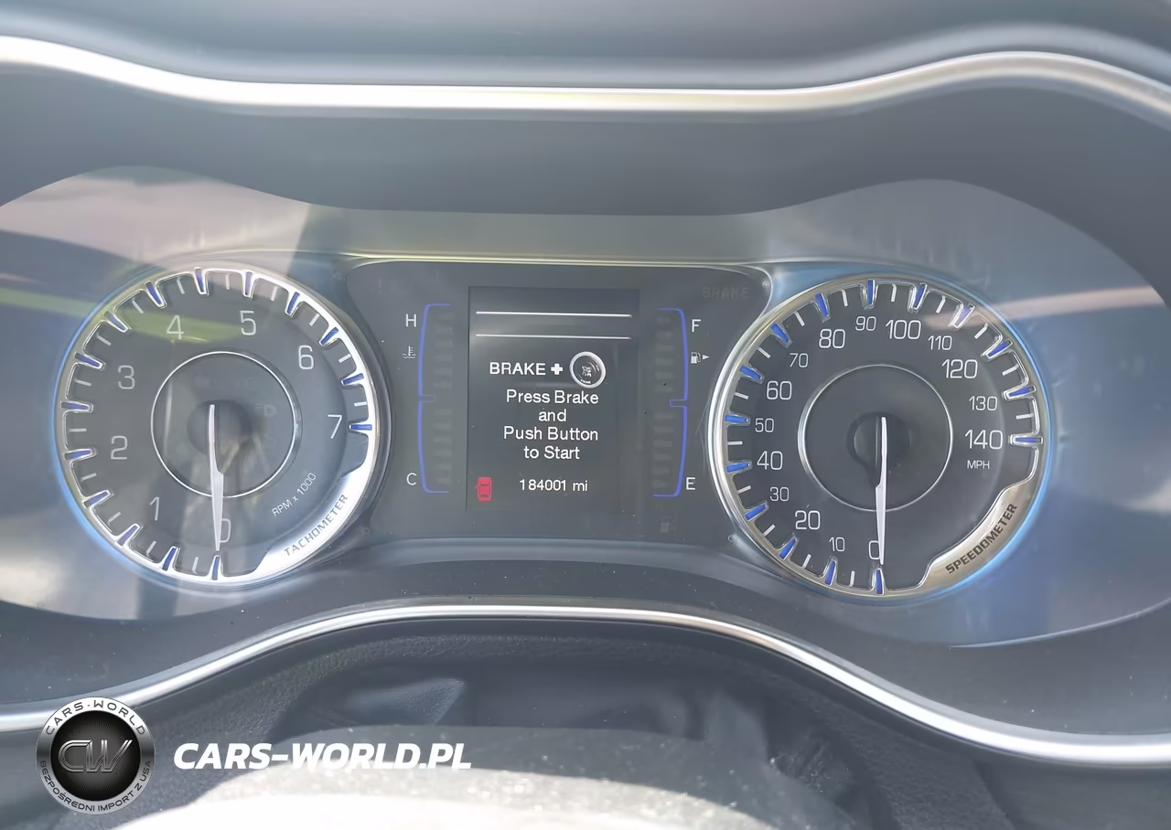 2015 Chrysler 200 Limited VIN:1C3CCCAB9FN619279 - 7