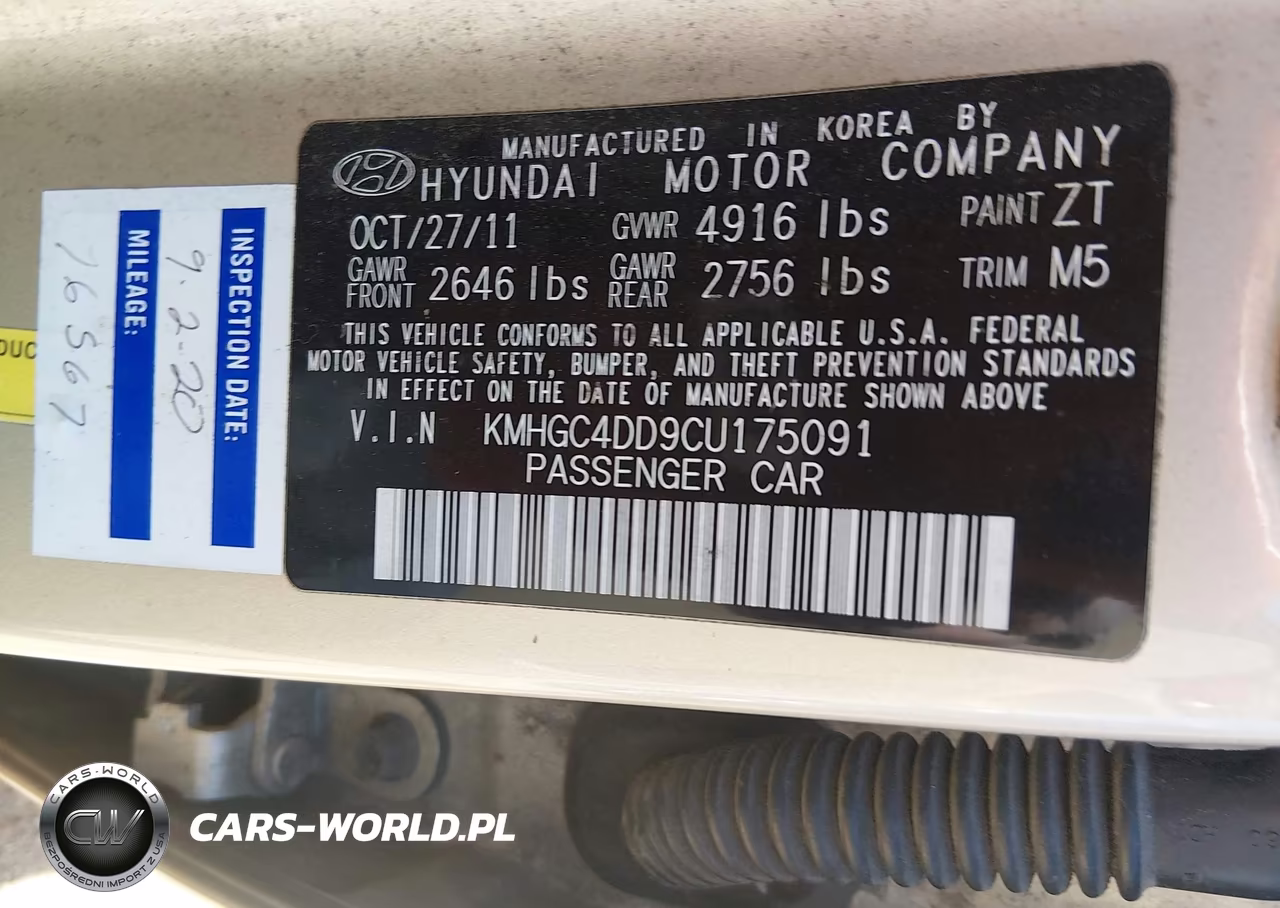 2012 Hyundai Genesis 3.8 VIN:KMHGC4DD9CU175091 - 9